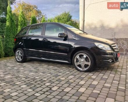 Мерседес Б-класс 2010 в Ходорів на Automoto.ua Черный Мерседес Б-класс, объемом двигателя 2.03 л и пробегом 182 тыс. км за 7700 $, фото 35 на Automoto.ua