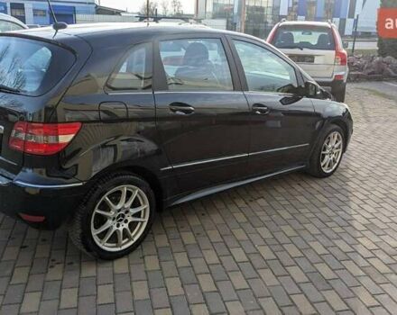 Чорний Мерседес Б-клас, об'ємом двигуна 1.7 л та пробігом 249 тис. км за 8500 $, фото 2 на Automoto.ua