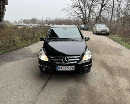 Черный Мерседес Б-класс, объемом двигателя 1.7 л и пробегом 77 тыс. км за 7600 $, фото 2 на Automoto.ua