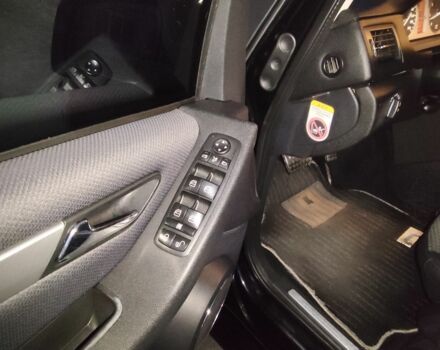 Черный Мерседес Б-класс, объемом двигателя 1.7 л и пробегом 150 тыс. км за 8000 $, фото 17 на Automoto.ua