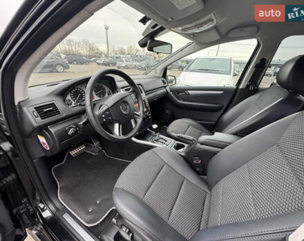 Чорний Мерседес Б-клас, об'ємом двигуна 1.7 л та пробігом 41 тис. км за 8800 $, фото 11 на Automoto.ua