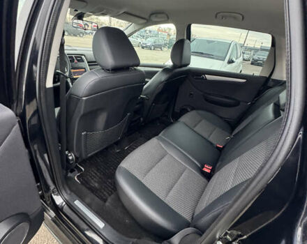 Чорний Мерседес Б-клас, об'ємом двигуна 1.7 л та пробігом 41 тис. км за 8800 $, фото 13 на Automoto.ua