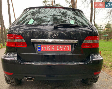 Чорний Мерседес Б-клас, об'ємом двигуна 2 л та пробігом 51 тис. км за 9100 $, фото 7 на Automoto.ua