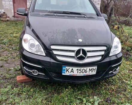 Черный Мерседес Б-класс, объемом двигателя 1.7 л и пробегом 114 тыс. км за 8900 $, фото 18 на Automoto.ua