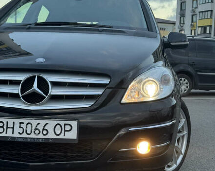 Чорний Мерседес Б-клас, об'ємом двигуна 1.7 л та пробігом 89 тис. км за 7990 $, фото 3 на Automoto.ua