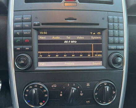 Чорний Мерседес Б-клас, об'ємом двигуна 1.7 л та пробігом 89 тис. км за 7990 $, фото 13 на Automoto.ua