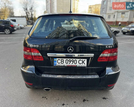 Чорний Мерседес Б-клас, об'ємом двигуна 1.99 л та пробігом 224 тис. км за 8750 $, фото 5 на Automoto.ua