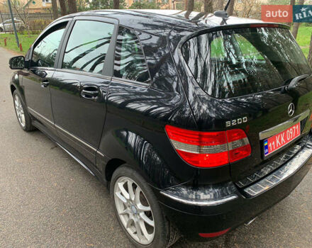 Чорний Мерседес Б-клас, об'ємом двигуна 2 л та пробігом 51 тис. км за 9100 $, фото 8 на Automoto.ua