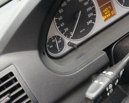 Черный Мерседес Б-класс, объемом двигателя 1.7 л и пробегом 114 тыс. км за 8900 $, фото 6 на Automoto.ua