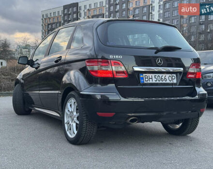 Чорний Мерседес Б-клас, об'ємом двигуна 1.7 л та пробігом 89 тис. км за 7990 $, фото 6 на Automoto.ua