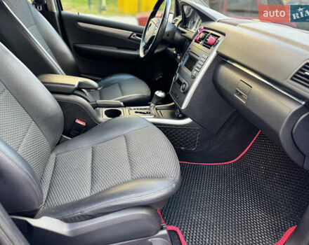 Чорний Мерседес Б-клас, об'ємом двигуна 1.99 л та пробігом 224 тис. км за 8750 $, фото 14 на Automoto.ua