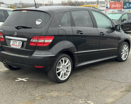 Чорний Мерседес Б-клас, об'ємом двигуна 1.7 л та пробігом 49 тис. км за 8900 $, фото 6 на Automoto.ua
