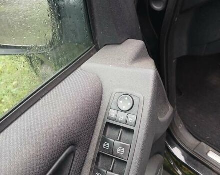 Черный Мерседес Б-класс, объемом двигателя 1.7 л и пробегом 114 тыс. км за 8900 $, фото 2 на Automoto.ua