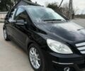 Чорний Мерседес Б-клас, об'ємом двигуна 2 л та пробігом 370 тис. км за 7200 $, фото 1 на Automoto.ua