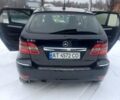 Черный Мерседес Б-класс, объемом двигателя 1.99 л и пробегом 202 тыс. км за 7700 $, фото 5 на Automoto.ua