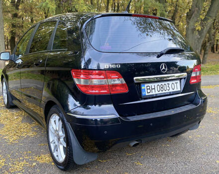 Черный Мерседес Б-класс, объемом двигателя 1.7 л и пробегом 84 тыс. км за 8200 $, фото 4 на Automoto.ua