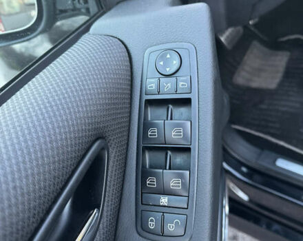 Чорний Мерседес Б-клас, об'ємом двигуна 1.7 л та пробігом 89 тис. км за 7990 $, фото 14 на Automoto.ua