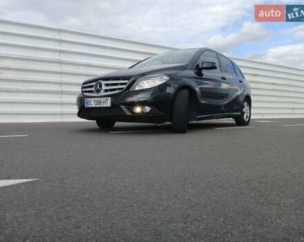 Черный Мерседес Б-класс, объемом двигателя 1.8 л и пробегом 236 тыс. км за 11300 $, фото 2 на Automoto.ua