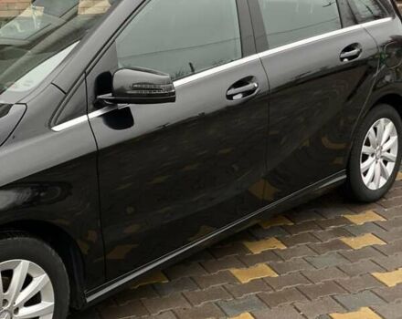 Чорний Мерседес Б-клас, об'ємом двигуна 1.8 л та пробігом 340 тис. км за 10800 $, фото 12 на Automoto.ua