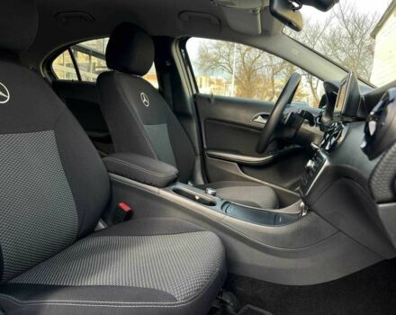 Черный Мерседес Б-класс, объемом двигателя 1.8 л и пробегом 206 тыс. км за 13900 $, фото 21 на Automoto.ua