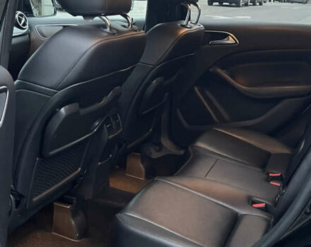 Черный Мерседес Б-класс, объемом двигателя 1.8 л и пробегом 295 тыс. км за 10800 $, фото 16 на Automoto.ua