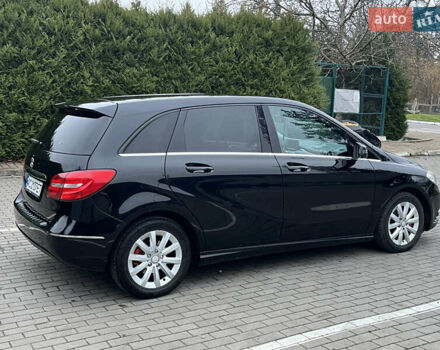 Черный Мерседес Б-класс, объемом двигателя 1.8 л и пробегом 295 тыс. км за 10800 $, фото 10 на Automoto.ua