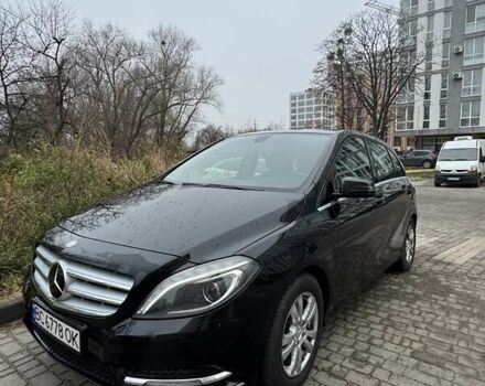 Черный Мерседес Б-класс, объемом двигателя 1.8 л и пробегом 390 тыс. км за 11300 $, фото 1 на Automoto.ua