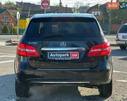 Черный Мерседес Б-класс, объемом двигателя 2 л и пробегом 169 тыс. км за 8590 $, фото 8 на Automoto.ua