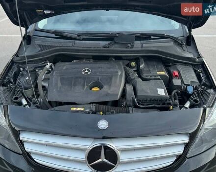 Чорний Мерседес Б-клас, об'ємом двигуна 1.5 л та пробігом 230 тис. км за 9500 $, фото 14 на Automoto.ua