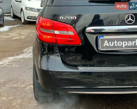 Чорний Мерседес Б-клас, об'ємом двигуна 2 л та пробігом 385 тис. км за 9790 $, фото 12 на Automoto.ua