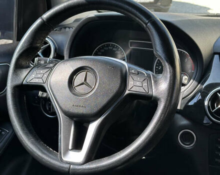 Черный Мерседес Б-класс, объемом двигателя 1.46 л и пробегом 214 тыс. км за 10600 $, фото 20 на Automoto.ua