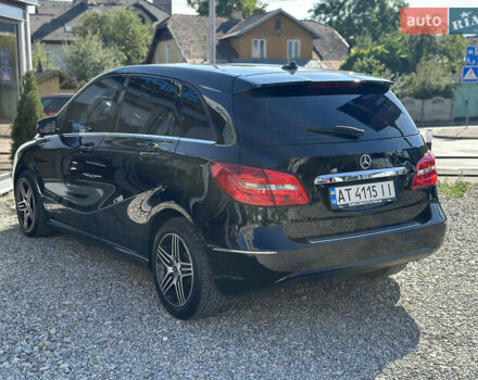 Черный Мерседес Б-класс, объемом двигателя 1.46 л и пробегом 214 тыс. км за 10600 $, фото 7 на Automoto.ua