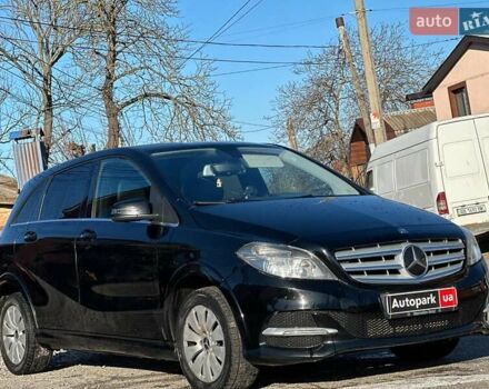 Черный Мерседес Б-класс, объемом двигателя 2 л и пробегом 169 тыс. км за 8590 $, фото 2 на Automoto.ua