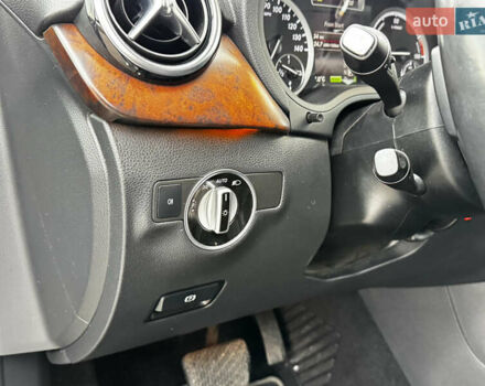 Черный Мерседес Б-класс, объемом двигателя 0 л и пробегом 95 тыс. км за 9700 $, фото 13 на Automoto.ua