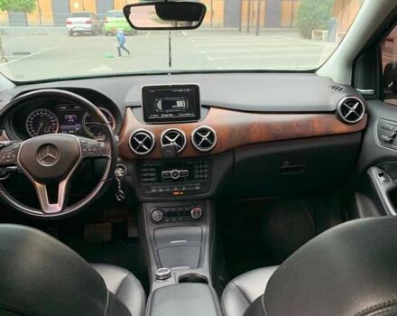 Черный Мерседес Б-класс, объемом двигателя 0 л и пробегом 79 тыс. км за 11999 $, фото 3 на Automoto.ua