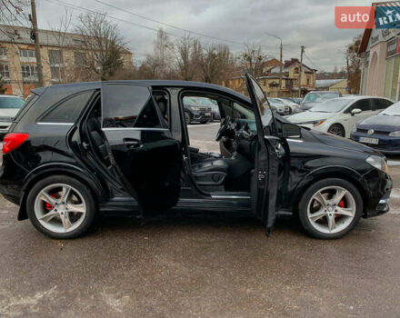 Чорний Мерседес Б-клас, об'ємом двигуна 2 л та пробігом 385 тис. км за 9790 $, фото 13 на Automoto.ua