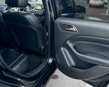 Черный Мерседес Б-класс, объемом двигателя 1.5 л и пробегом 330 тыс. км за 10300 $, фото 9 на Automoto.ua