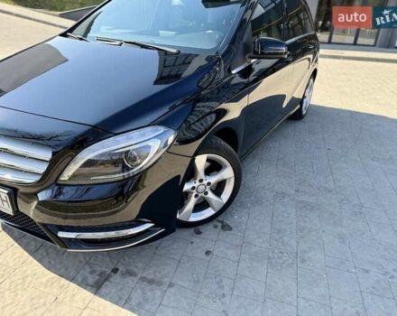 Чорний Мерседес Б-клас, об'ємом двигуна 1.99 л та пробігом 83 тис. км за 11900 $, фото 9 на Automoto.ua