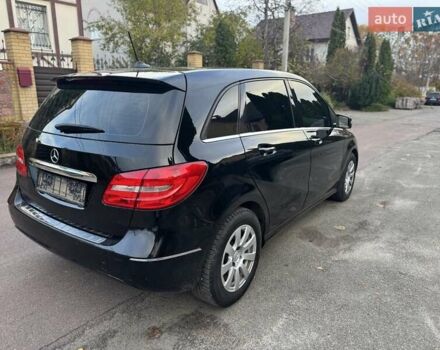 Черный Мерседес Б-класс, объемом двигателя 1.5 л и пробегом 330 тыс. км за 9700 $, фото 9 на Automoto.ua