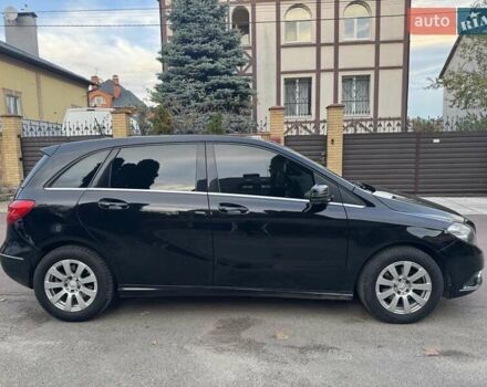 Чорний Мерседес Б-клас, об'ємом двигуна 1.5 л та пробігом 230 тис. км за 9500 $, фото 6 на Automoto.ua