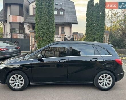 Черный Мерседес Б-класс, объемом двигателя 1.5 л и пробегом 330 тыс. км за 9700 $, фото 10 на Automoto.ua