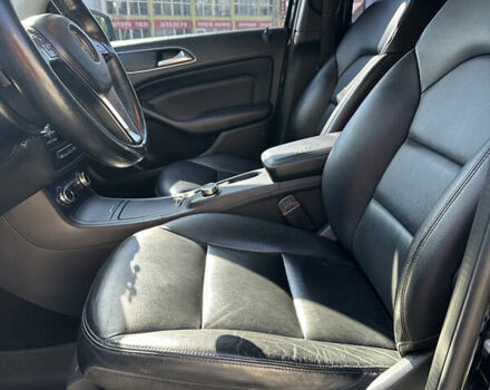 Черный Мерседес Б-класс, объемом двигателя 1.46 л и пробегом 214 тыс. км за 10600 $, фото 13 на Automoto.ua