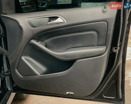 Чорний Мерседес Б-клас, об'ємом двигуна 2 л та пробігом 385 тис. км за 9790 $, фото 22 на Automoto.ua