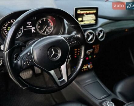 Черный Мерседес Б-класс, объемом двигателя 1.5 л и пробегом 330 тыс. км за 9700 $, фото 27 на Automoto.ua