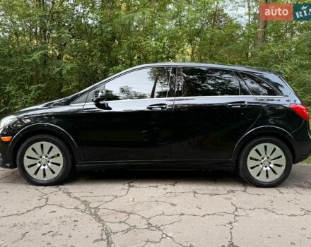 Чорний Мерседес Б-клас, об'ємом двигуна 0 л та пробігом 81 тис. км за 9500 $, фото 26 на Automoto.ua