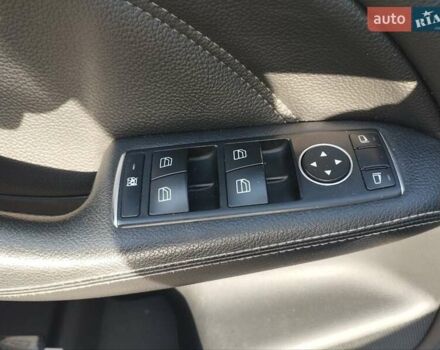 Черный Мерседес Б-класс, объемом двигателя 1.46 л и пробегом 330 тыс. км за 10290 $, фото 11 на Automoto.ua