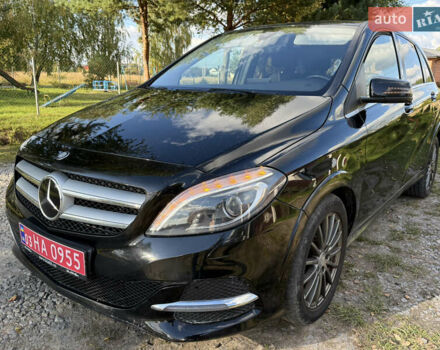 Черный Мерседес Б-класс, объемом двигателя 0 л и пробегом 120 тыс. км за 9499 $, фото 10 на Automoto.ua