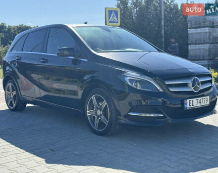 Мерседес Б-клас 2015 у Львові на Automoto.ua Чорний Мерседес Б-клас, об'ємом двигуна 0 л та пробігом 80 тис. км за 9900 $, фото 1 на Automoto.ua