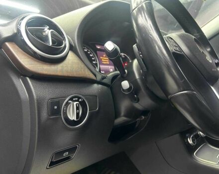 Черный Мерседес Б-класс, объемом двигателя 0 л и пробегом 116 тыс. км за 10300 $, фото 7 на Automoto.ua