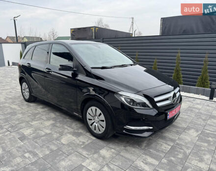 Чорний Мерседес Б-клас, об'ємом двигуна 0 л та пробігом 78 тис. км за 8650 $, фото 1 на Automoto.ua